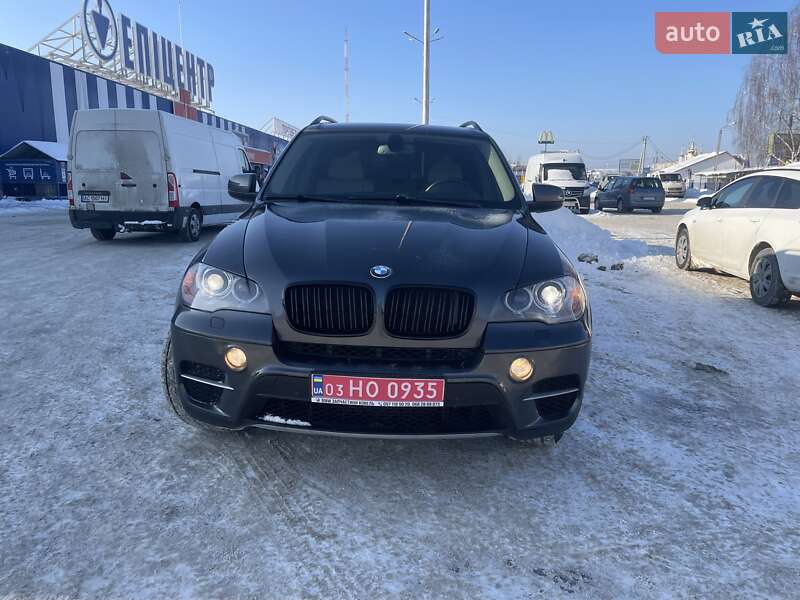 Внедорожник / Кроссовер BMW X5 2012 в Ковеле