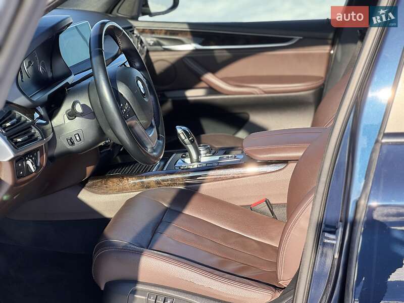 Внедорожник / Кроссовер BMW X5 2014 в Киеве