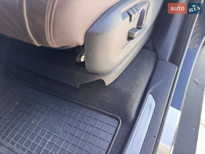 Внедорожник / Кроссовер BMW X5 2014 в Киеве