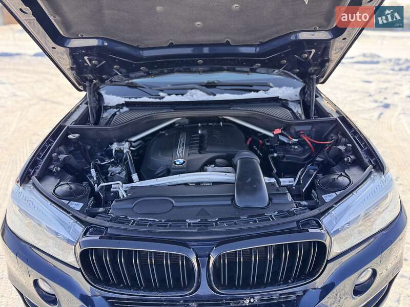 Внедорожник / Кроссовер BMW X5 2014 в Киеве