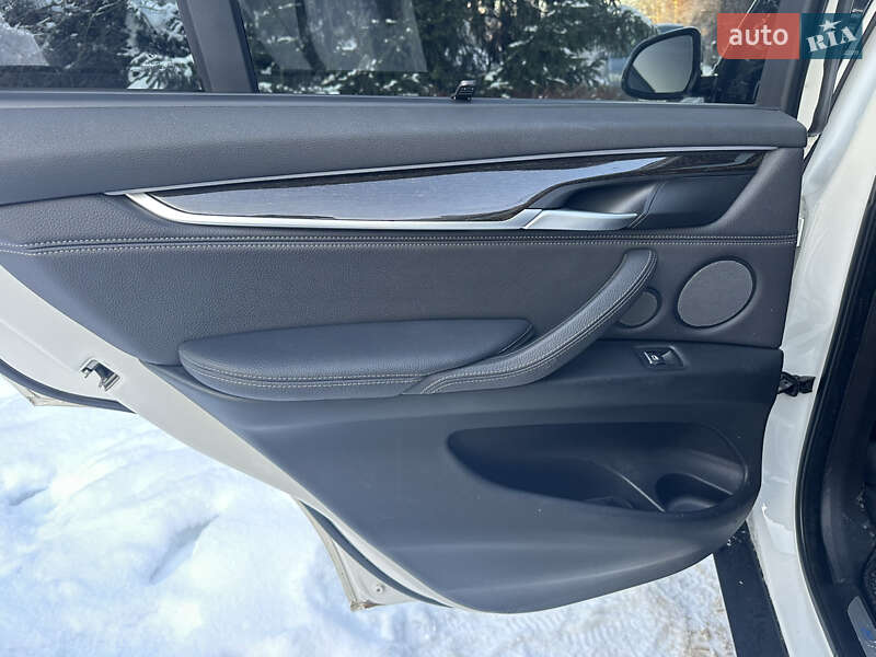 Внедорожник / Кроссовер BMW X5 2017 в Киеве