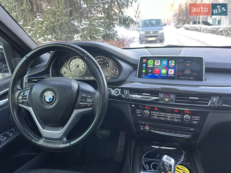 Внедорожник / Кроссовер BMW X5 2017 в Киеве