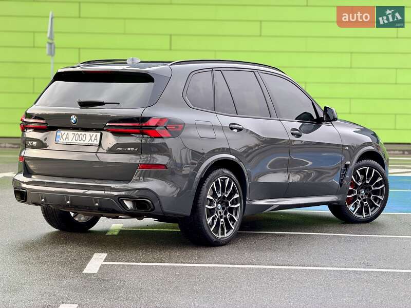 Внедорожник / Кроссовер BMW X5 2024 в Киеве