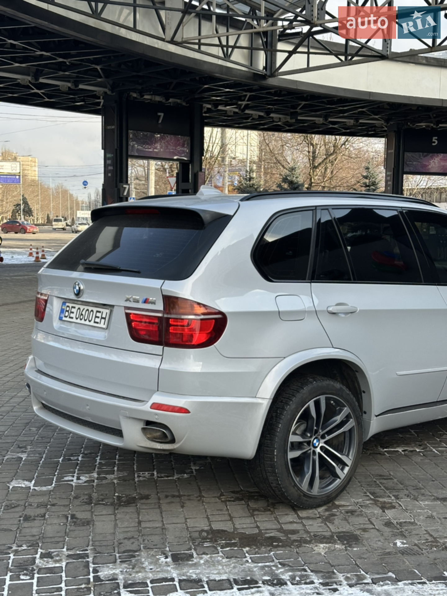 2010 BMW X5 - мініатюра 2