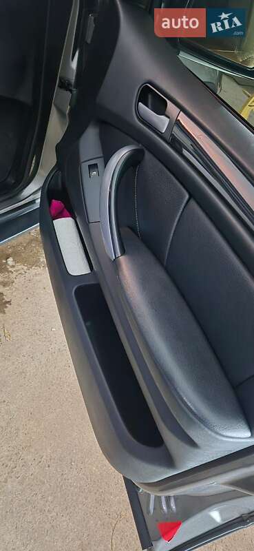 Внедорожник / Кроссовер BMW X5 2005 в Новом Роздоле