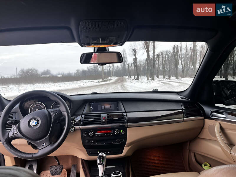 Внедорожник / Кроссовер BMW X5 2010 в Смеле