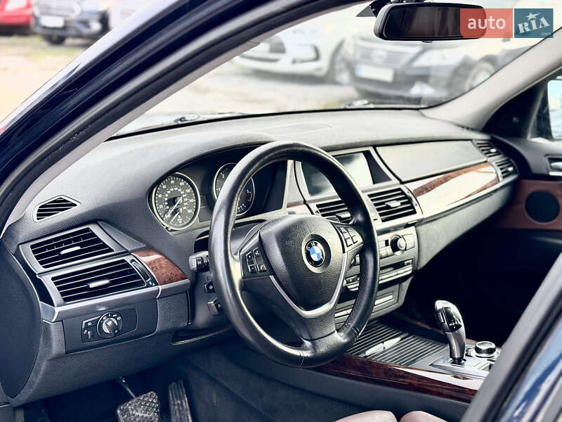 Внедорожник / Кроссовер BMW X5 2012 в Тернополе