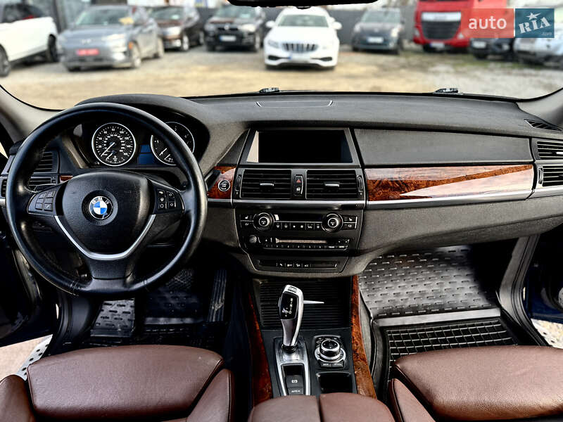 Внедорожник / Кроссовер BMW X5 2012 в Тернополе