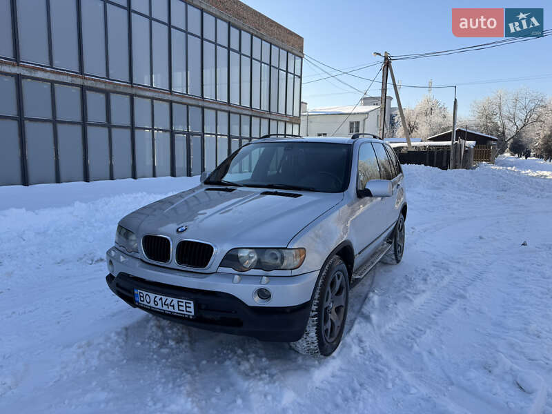 Внедорожник / Кроссовер BMW X5 2002 в Ровно