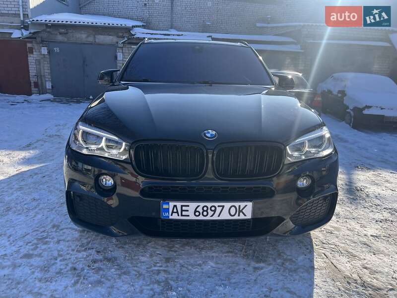 Внедорожник / Кроссовер BMW X5 2016 в Днепре