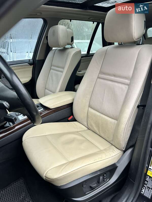 Внедорожник / Кроссовер BMW X5 2011 в Сумах