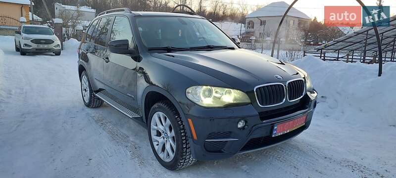 Внедорожник / Кроссовер BMW X5 2012 в Дубно