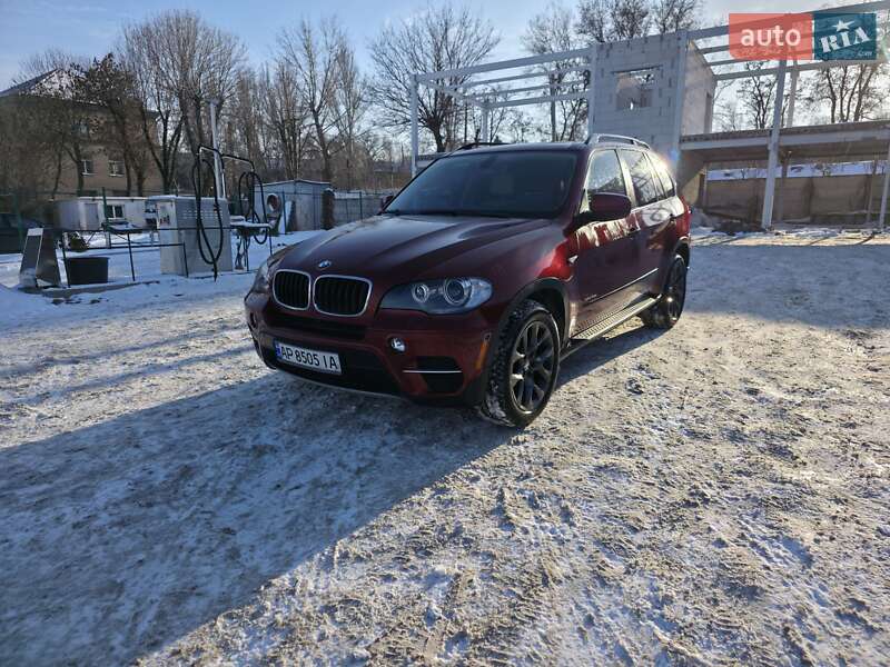 Позашляховик / Кросовер BMW X5 2010 в Запоріжжі