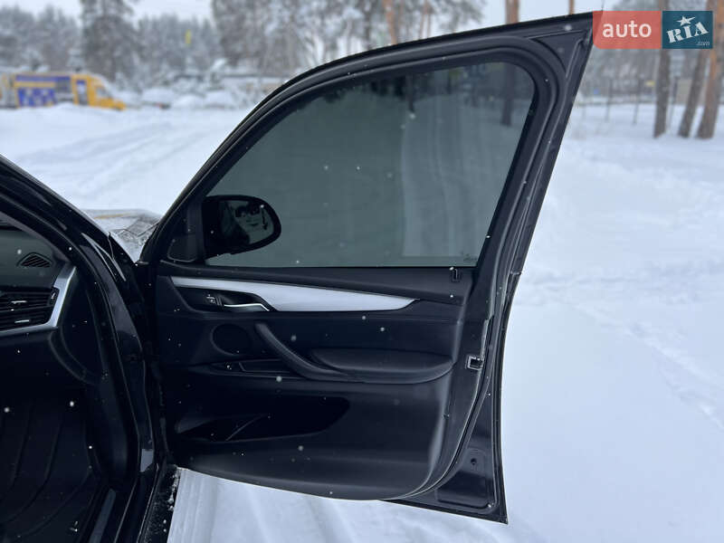 Позашляховик / Кросовер BMW X5 2015 в Бродах фото 44 Позашляховик / Кросовер BMW X5 2015 в Бродах