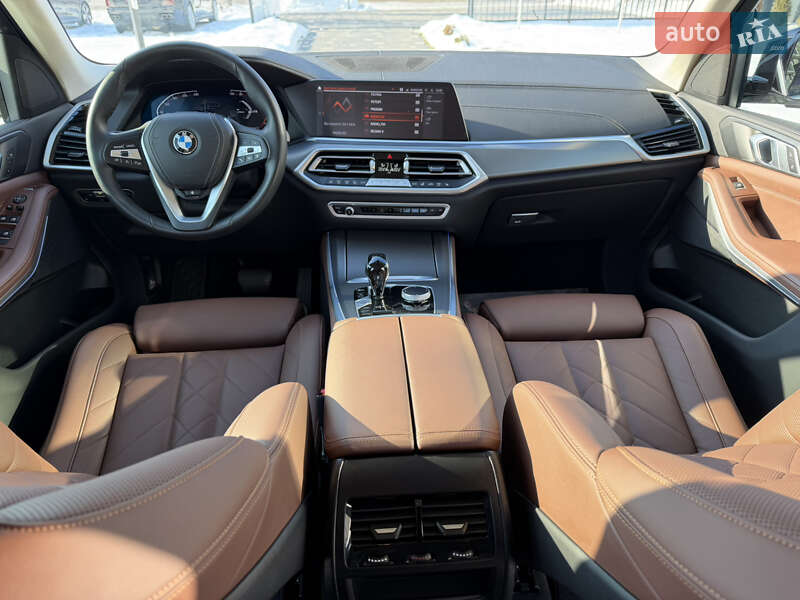 Внедорожник / Кроссовер BMW X5 2023 в Ужгороде