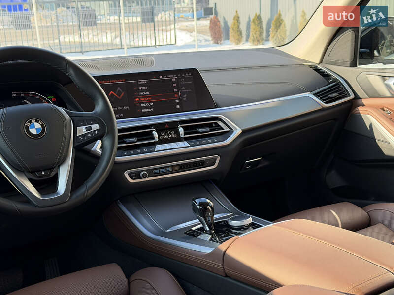 Внедорожник / Кроссовер BMW X5 2023 в Ужгороде