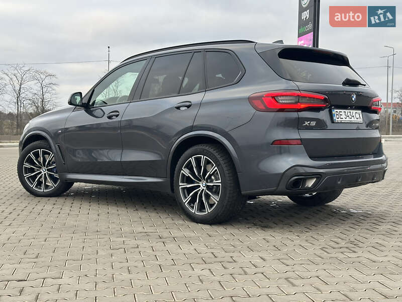 Внедорожник / Кроссовер BMW X5 2020 в Николаеве