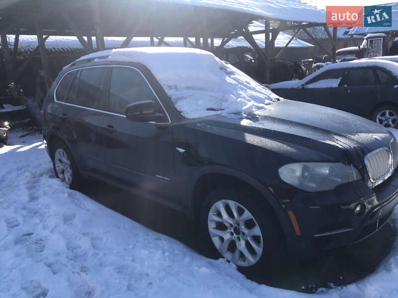 Внедорожник / Кроссовер BMW X5 2012 в Мигове фото 2 Внедорожник / Кроссовер BMW X5 2012 в Мигове