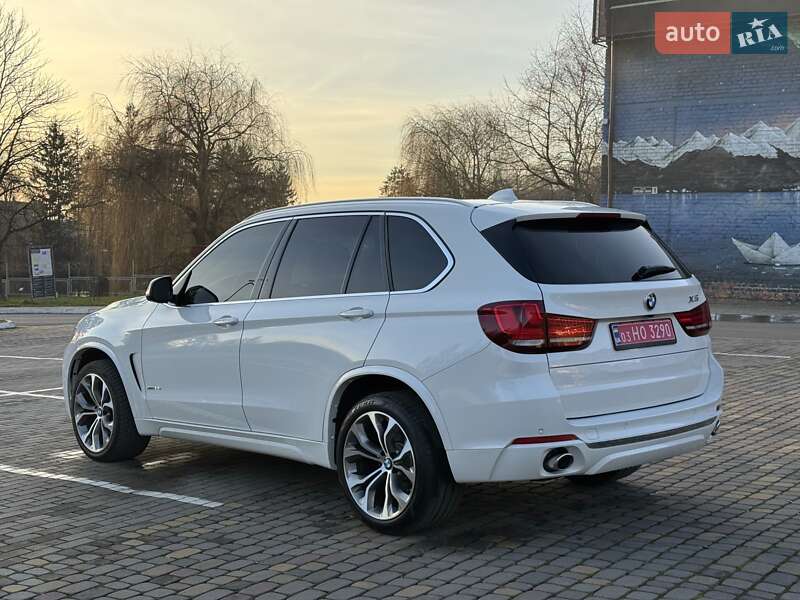 Внедорожник / Кроссовер BMW X5 2017 в Луцке