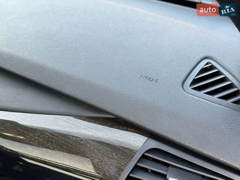 Внедорожник / Кроссовер BMW X5 2017 в Луцке