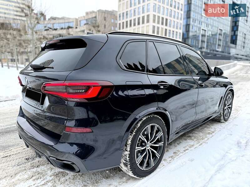 Позашляховик / Кросовер BMW X5 2021 в Дніпрі