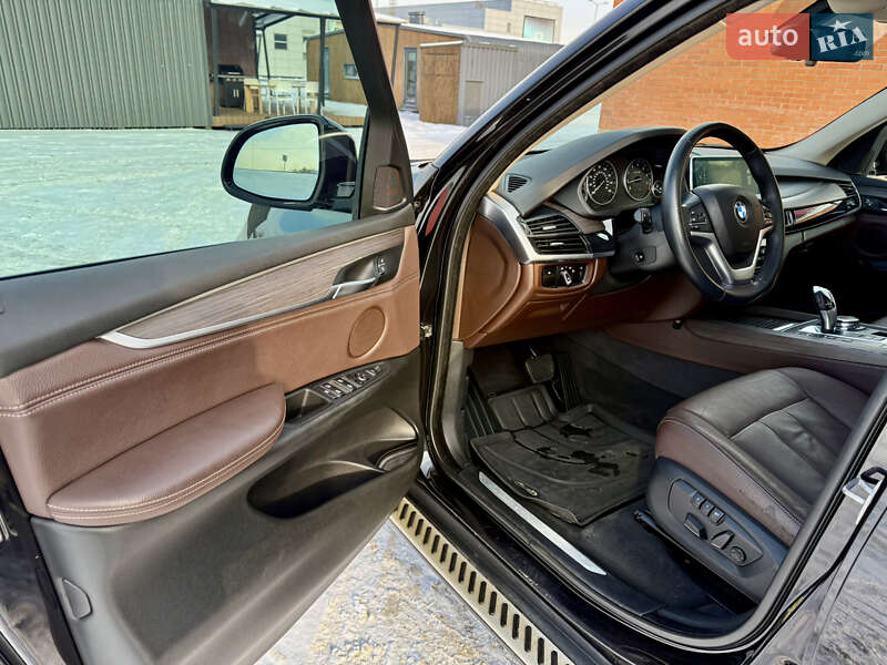 Позашляховик / Кросовер BMW X5 2014 в Києві фото 24 Позашляховик / Кросовер BMW X5 2014 в Києві