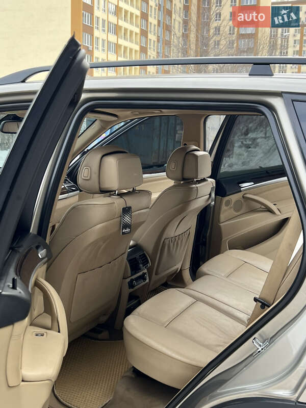 Внедорожник / Кроссовер BMW X5 2009 в Киеве фото 13 Внедорожник / Кроссовер BMW X5 2009 в Киеве