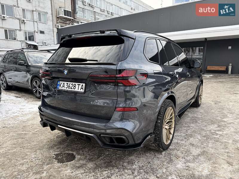 Внедорожник / Кроссовер BMW X5 2020 в Киеве