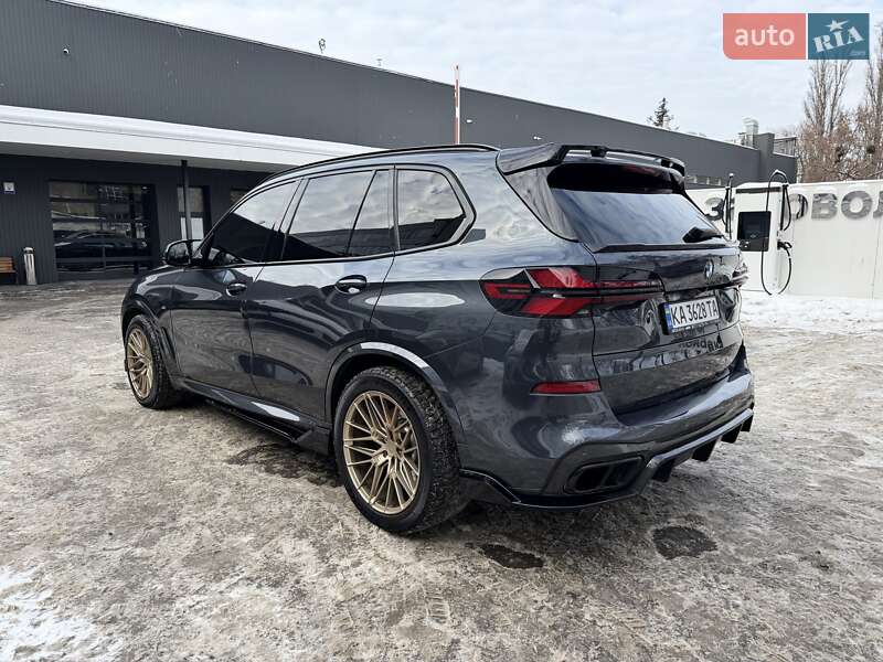 Внедорожник / Кроссовер BMW X5 2020 в Киеве