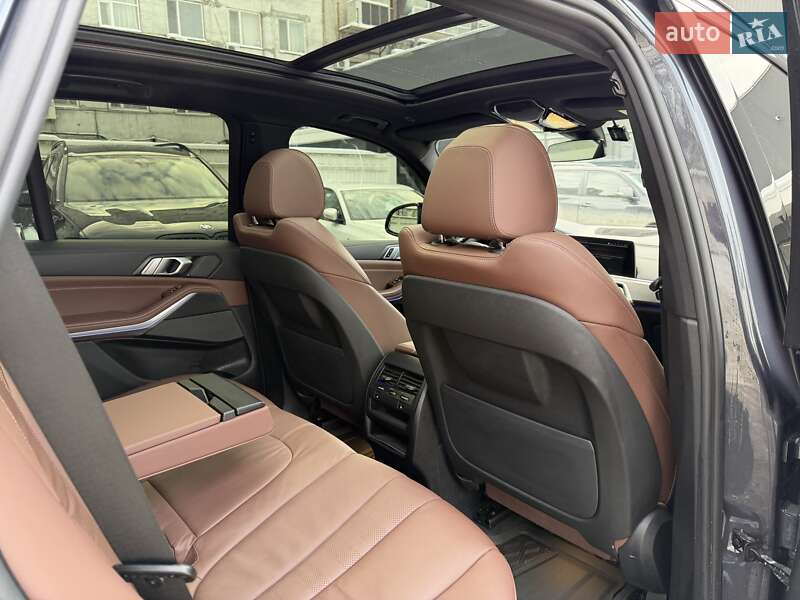 Внедорожник / Кроссовер BMW X5 2020 в Киеве