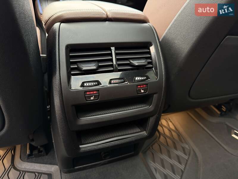 Внедорожник / Кроссовер BMW X5 2020 в Киеве