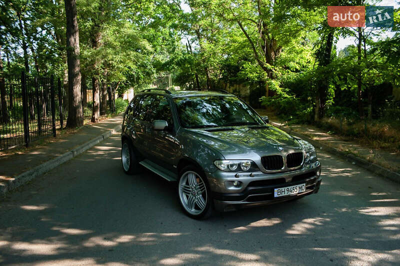 Внедорожник / Кроссовер BMW X5 2004 в Одессе