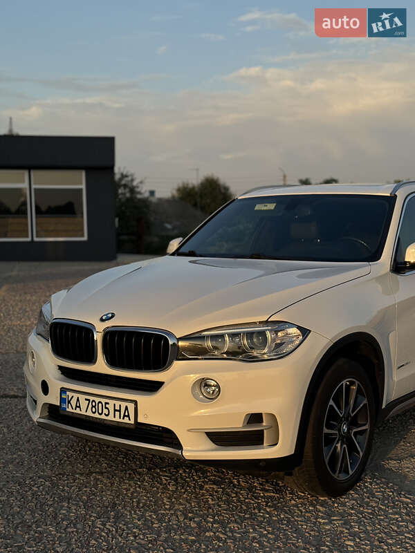 Внедорожник / Кроссовер BMW X5 2017 в Киеве