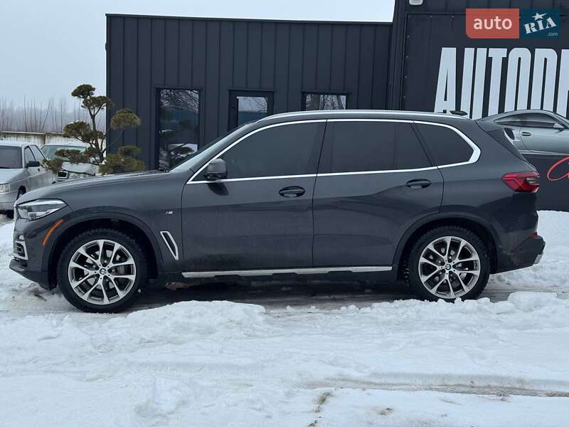 Внедорожник / Кроссовер BMW X5 2019 в Каменец-Подольском