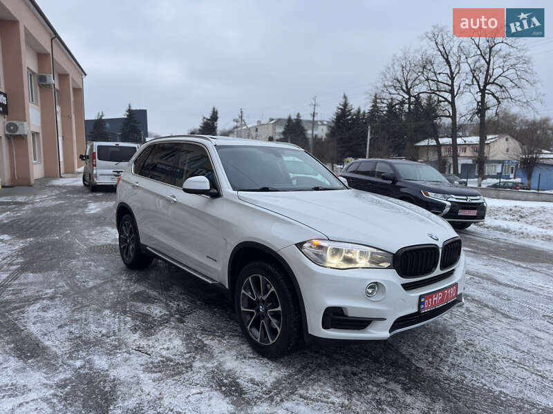 Позашляховик / Кросовер BMW X5 2015 в Луцьку
