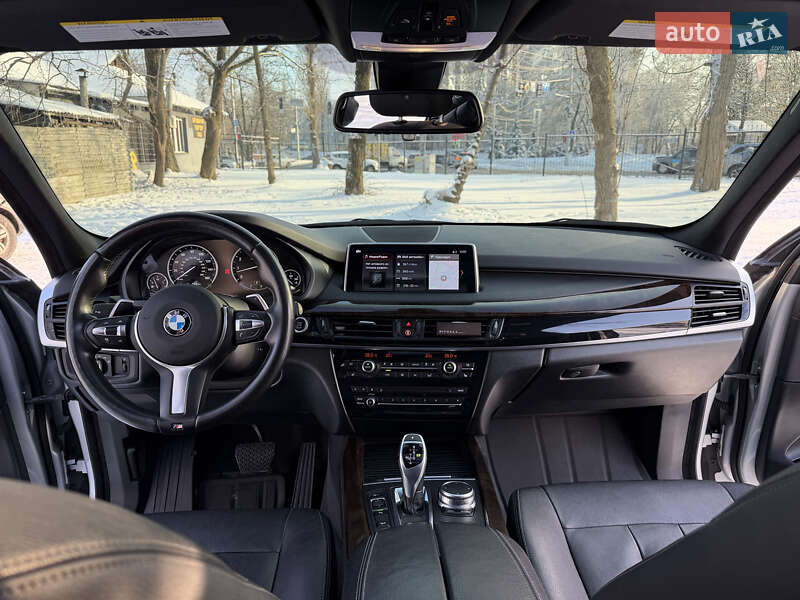 Внедорожник / Кроссовер BMW X5 2017 в Киеве