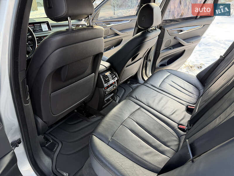 Внедорожник / Кроссовер BMW X5 2017 в Киеве