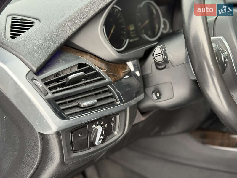 Внедорожник / Кроссовер BMW X5 2016 в Киеве