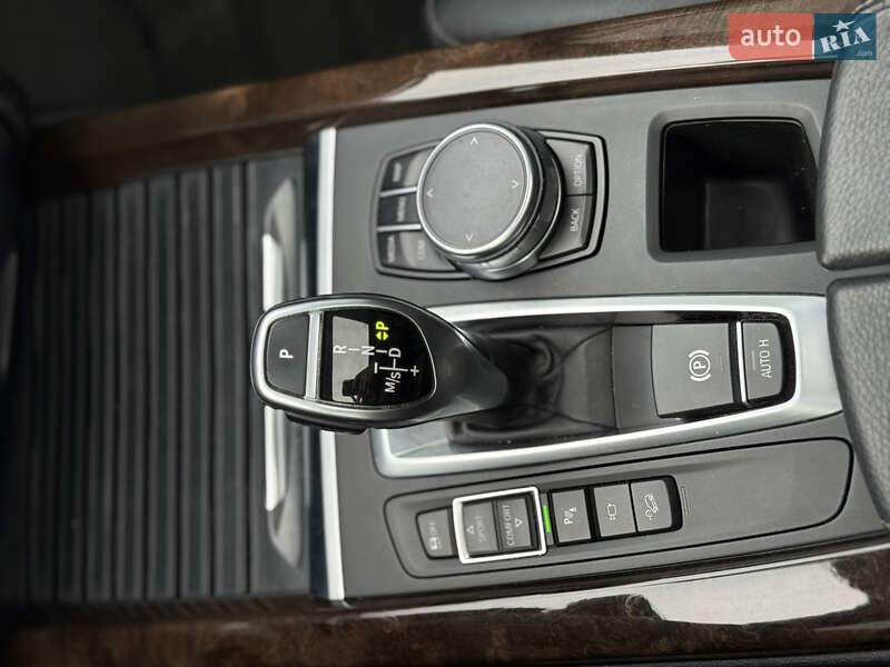 Внедорожник / Кроссовер BMW X5 2016 в Киеве