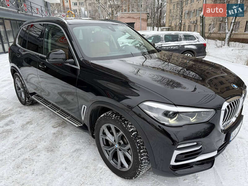 Внедорожник / Кроссовер BMW X5 2019 в Киеве
