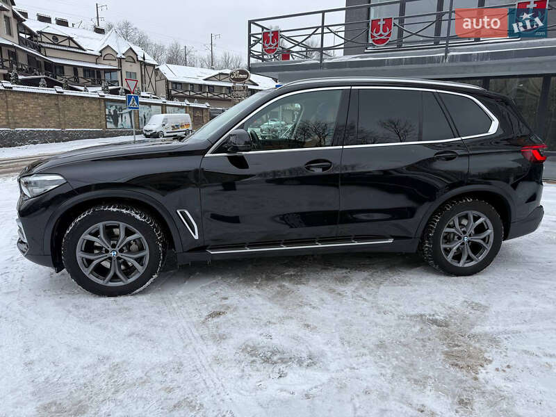 Внедорожник / Кроссовер BMW X5 2019 в Киеве