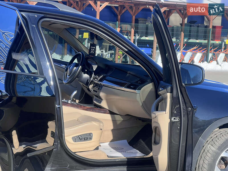 Внедорожник / Кроссовер BMW X5 2008 в Староконстантинове
