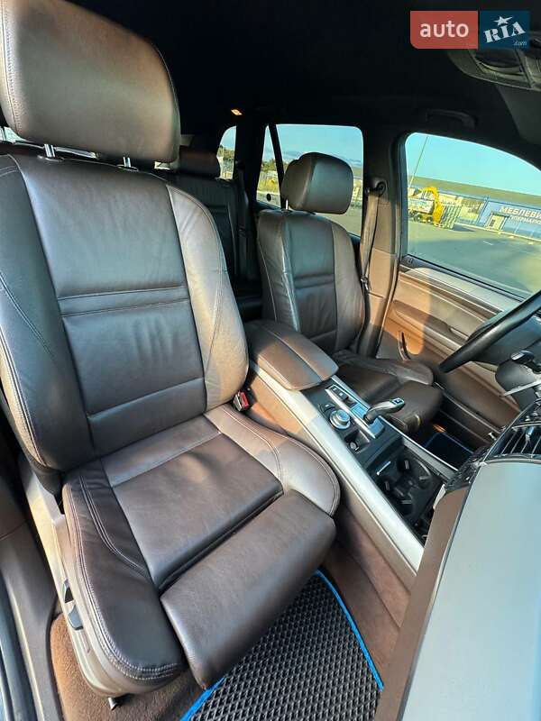 Внедорожник / Кроссовер BMW X5 2009 в Одессе