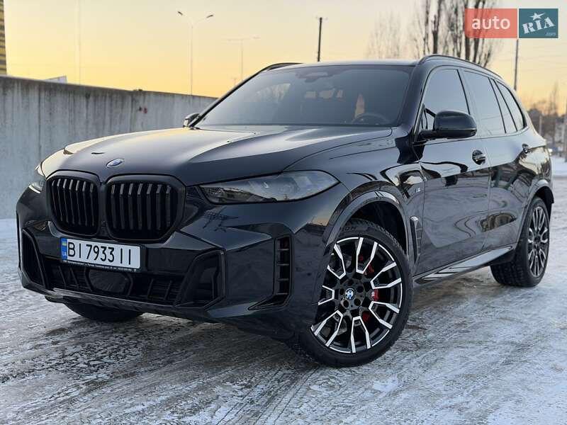 Внедорожник / Кроссовер BMW X5 2024 в Киеве
