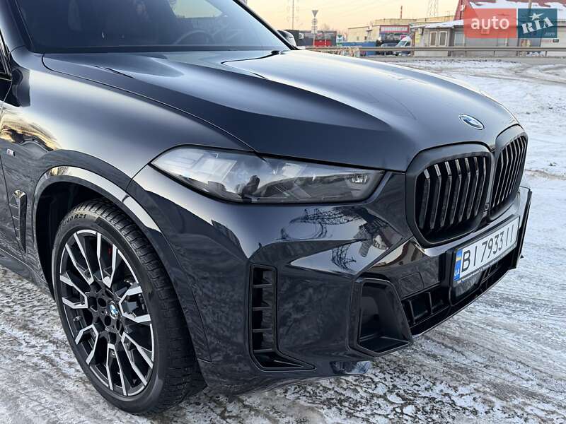 Внедорожник / Кроссовер BMW X5 2024 в Киеве