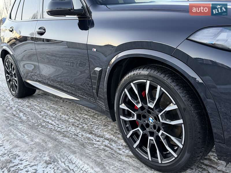 Внедорожник / Кроссовер BMW X5 2024 в Киеве