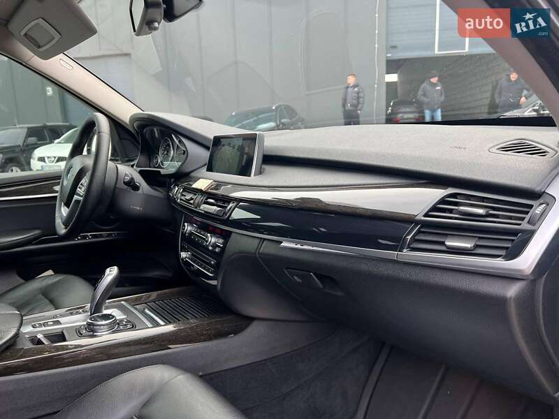 Позашляховик / Кросовер BMW X5 2013 в Львові