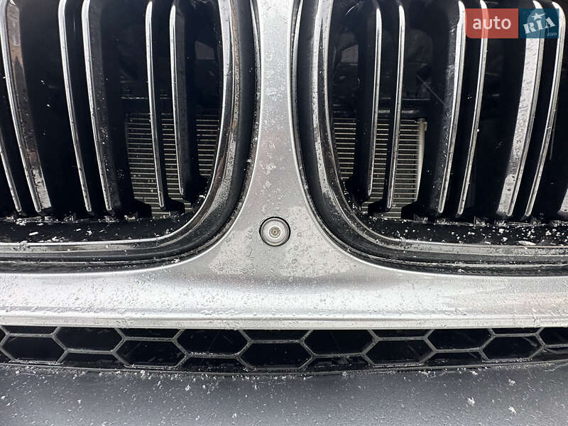 Внедорожник / Кроссовер BMW X5 2016 в Львове