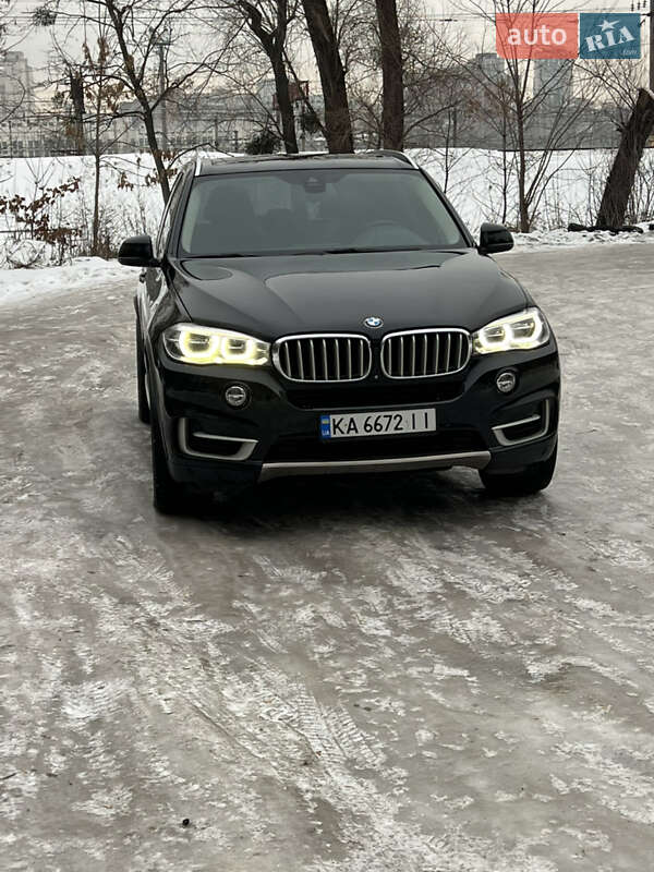 Позашляховик / Кросовер BMW X5 2015 в Києві