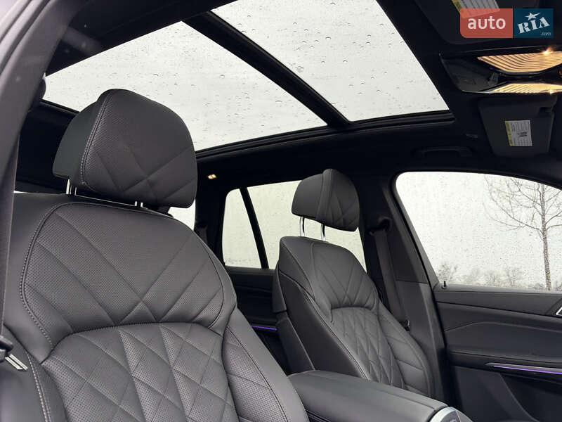 Внедорожник / Кроссовер BMW X5 2024 в Ужгороде